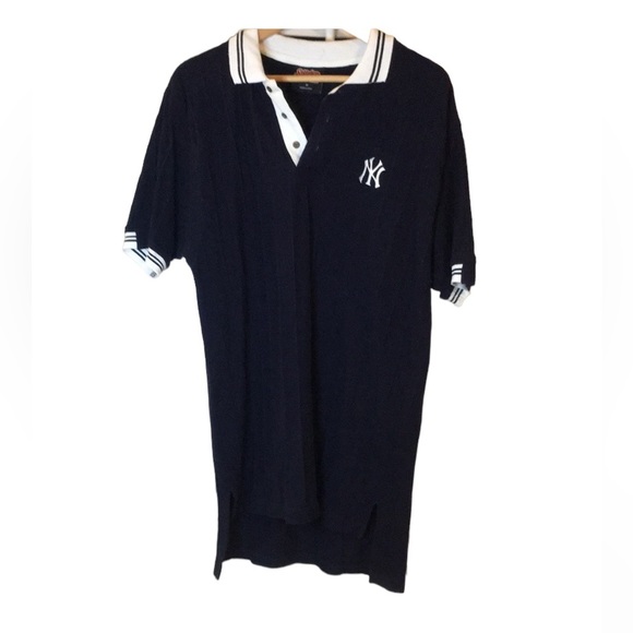 NY Yankees Polo navy blue shirt size Medium Stitches brand - Picture 1 of 17